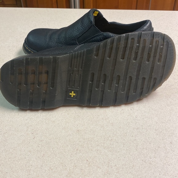 Dr Martens Airwair black shoes - Picture 4 of 7